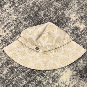 Coach Beige and White Quilted Bucket Hat